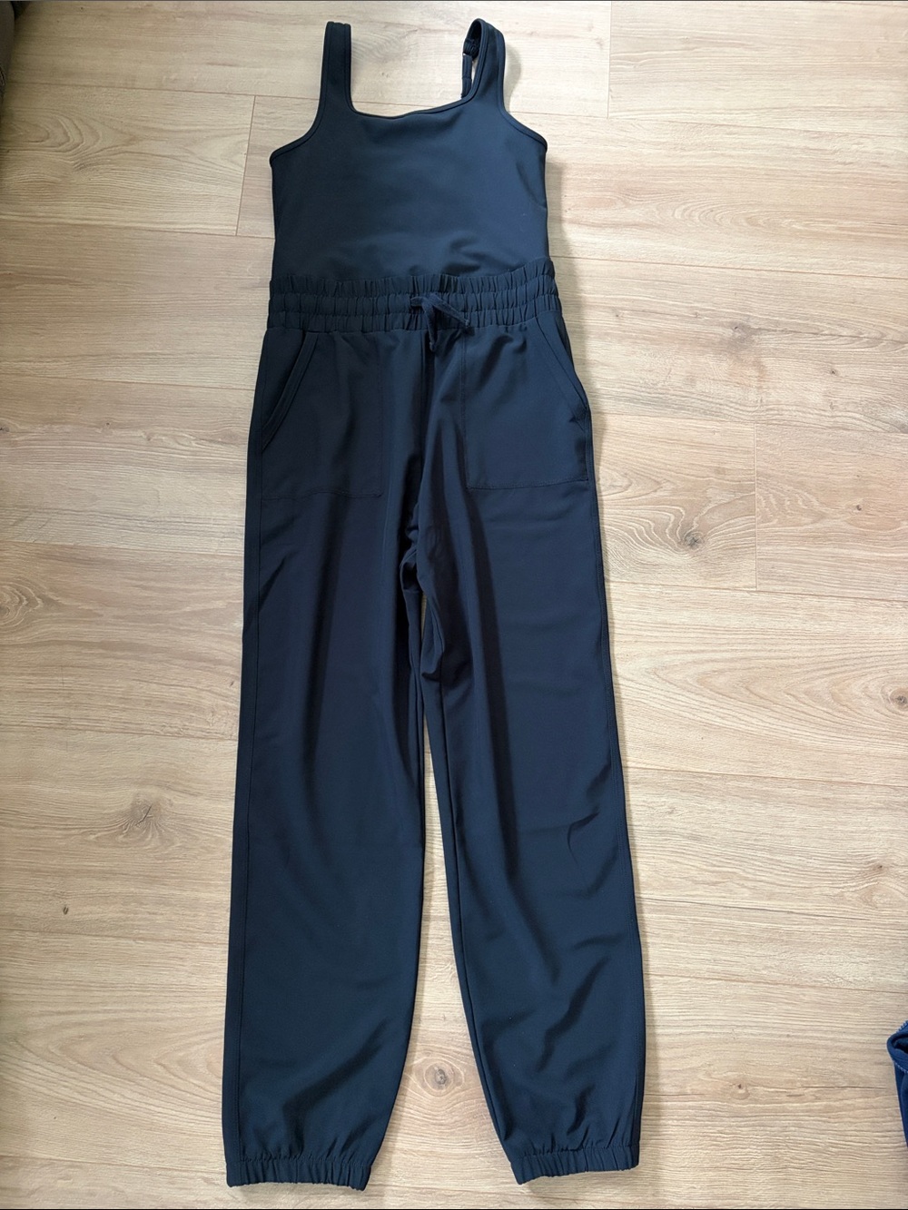 Kids Black One-Piece Jogger Romper with Elastic Waist Abercrombie ypb size 11/12